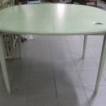 543 1553 DINING TABLE